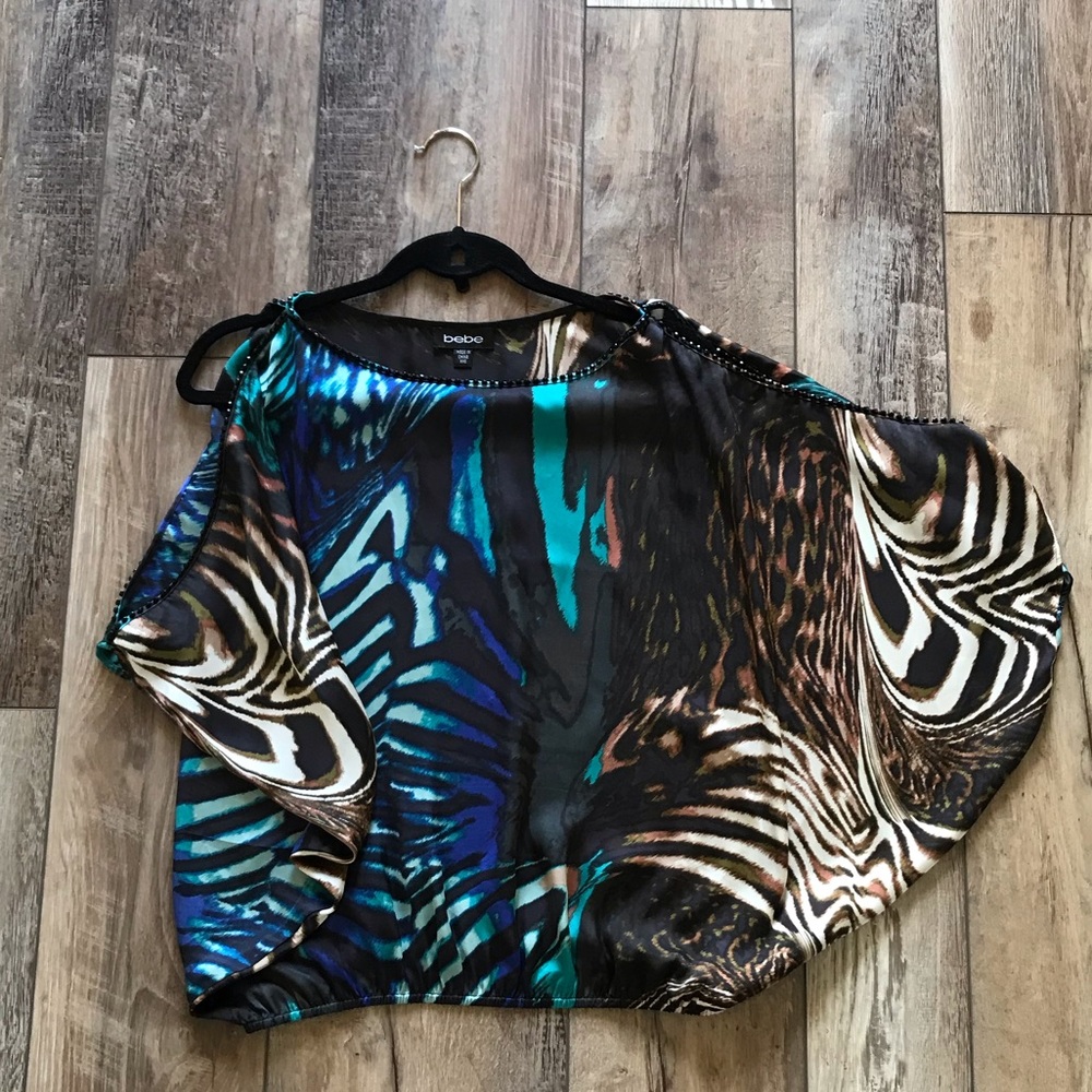 Bebe XXS Cold Shoulder top